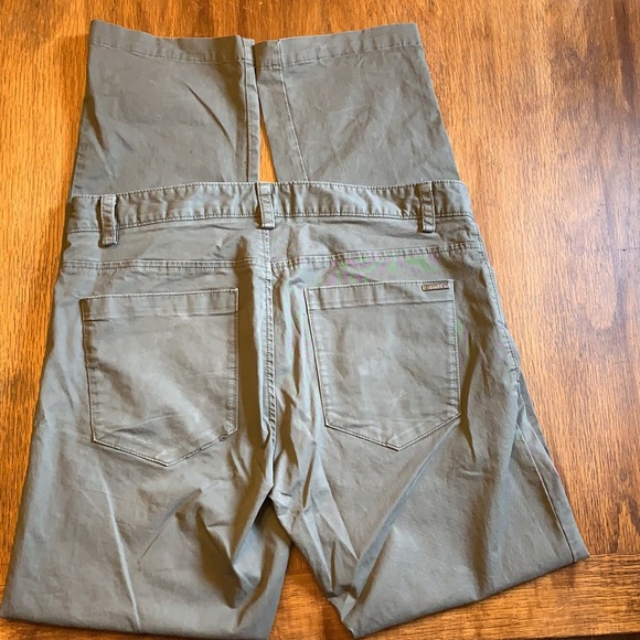 Calvin Klein Slim Fit Lightweight Jeans - Picture 5 of 10